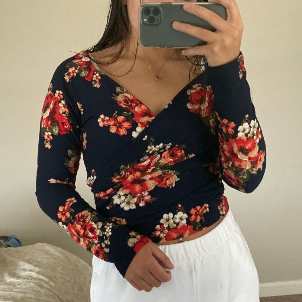 Floral long sleeve